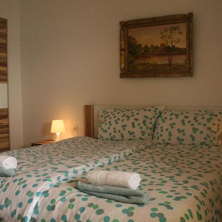 Accommodation Salvia Свети Юрай Екстериор снимка