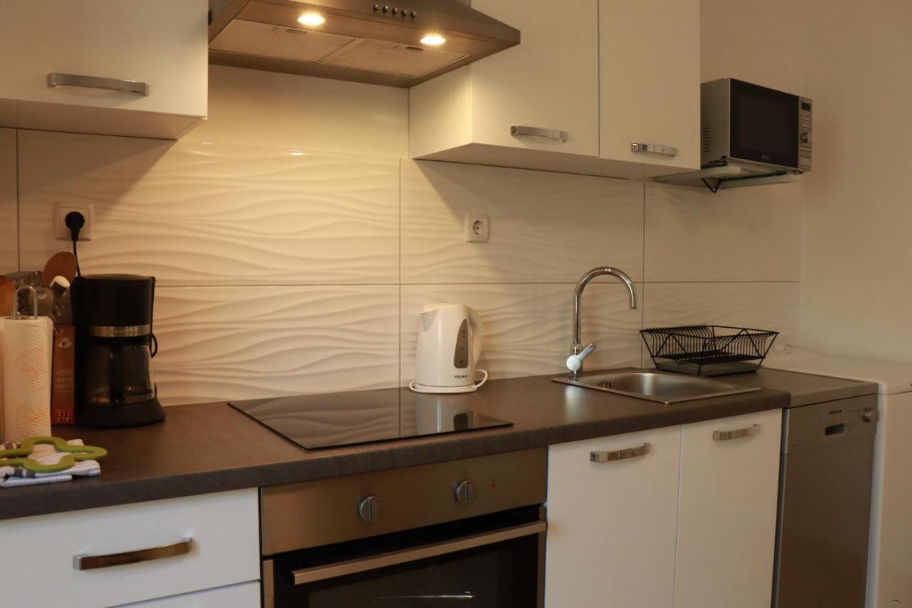 Accommodation Salvia Свети Юрай Екстериор снимка